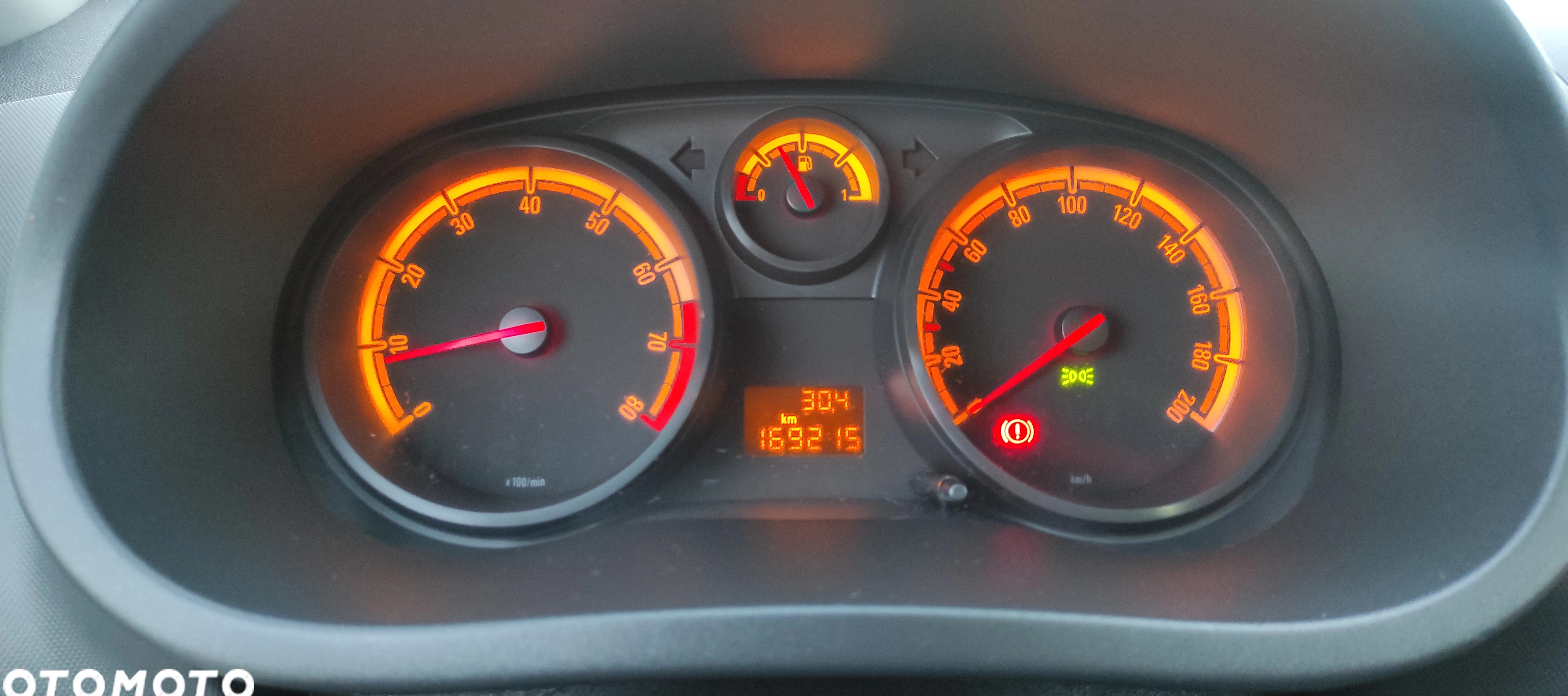 Opel Corsa cena 18770 przebieg: 169215, rok produkcji 2011 z Sosnowiec małe 529